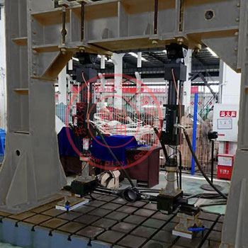 機(jī)車(chē)懸架簧橫向力試驗(yàn)機(jī)